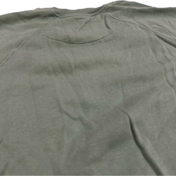 Old Navy Oversized Crewneck - Picture 4 of 6